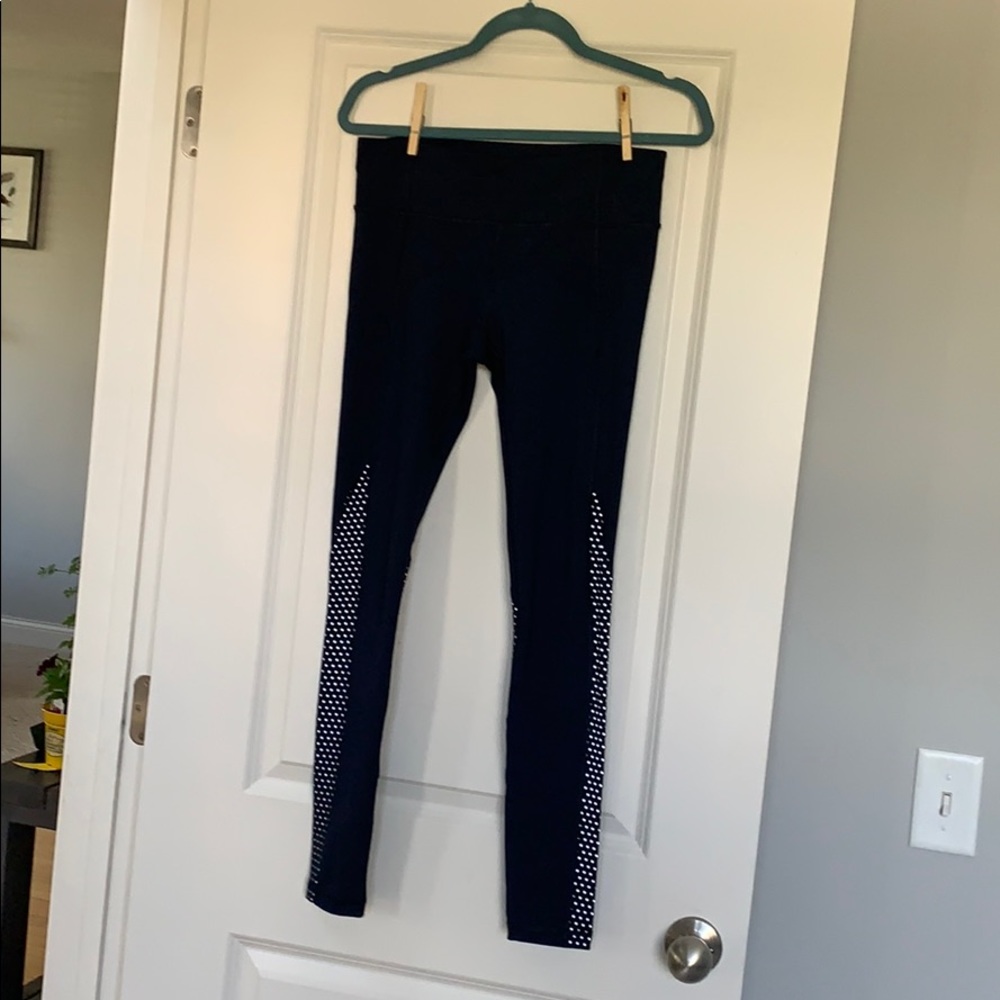 GapFit gfast Reflective Leggings